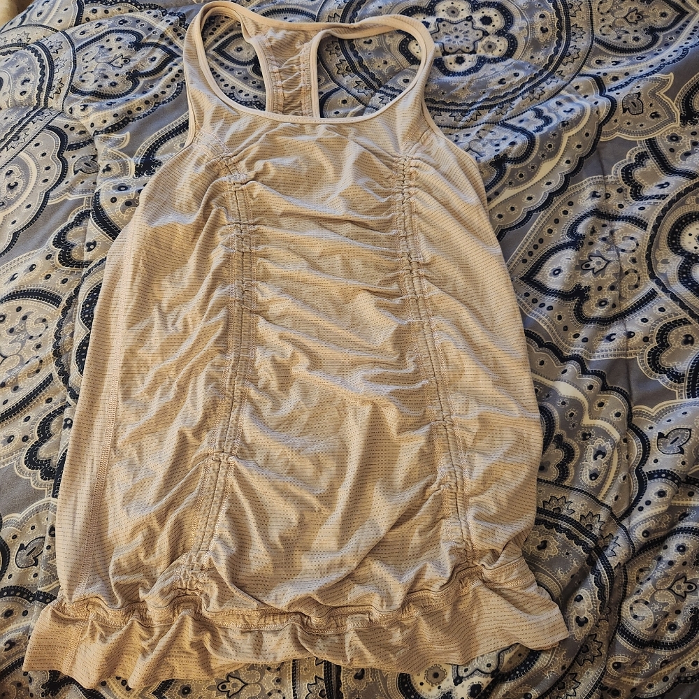 Lululemon cinch tank top size 4